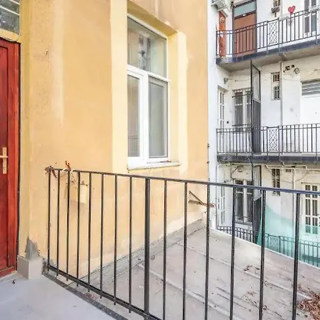 Buday Close To The Castle Budapeszt